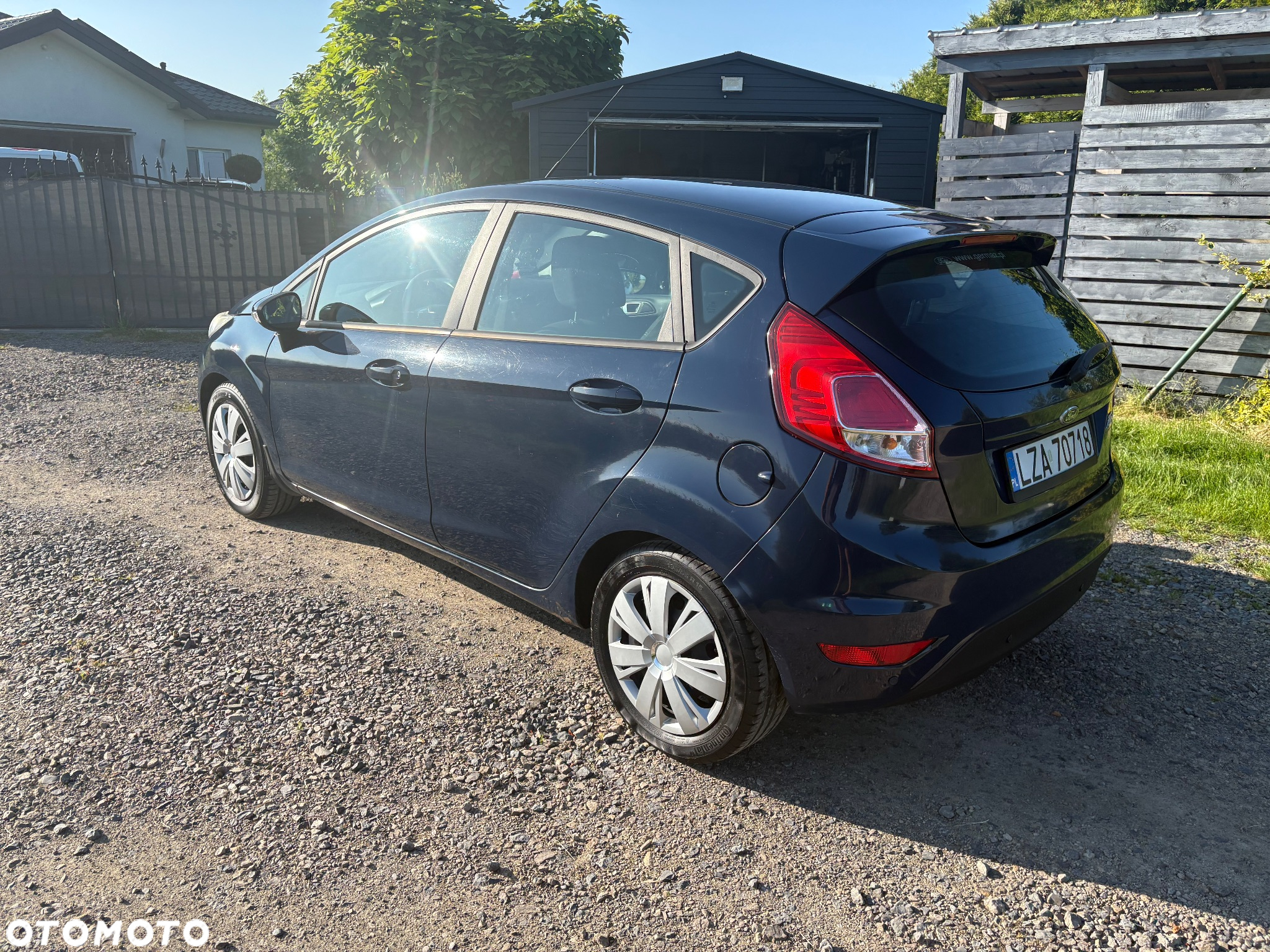 Ford Fiesta 1.5 TDCi Ambiente - 9