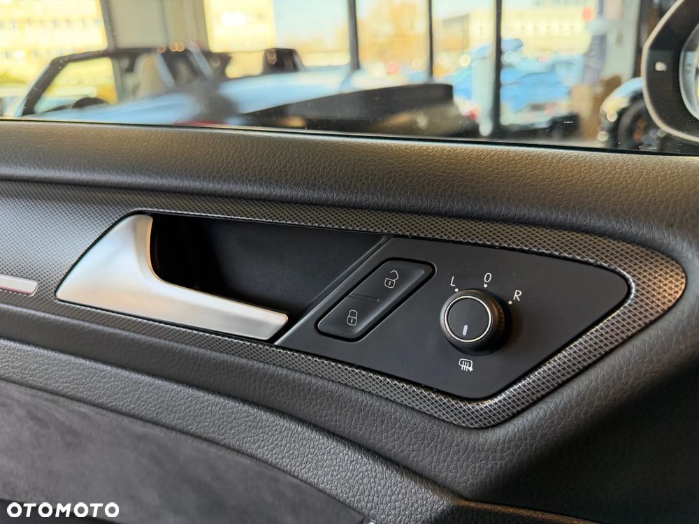 Volkswagen Golf GTI TCR 2.0 TSI OPF DSG - 16