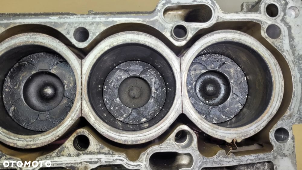 BLOK SILNIKA WAŁ MISKA TŁOKI VOLVO D5 V70 S80 XC60 XC70 2.4 - 7