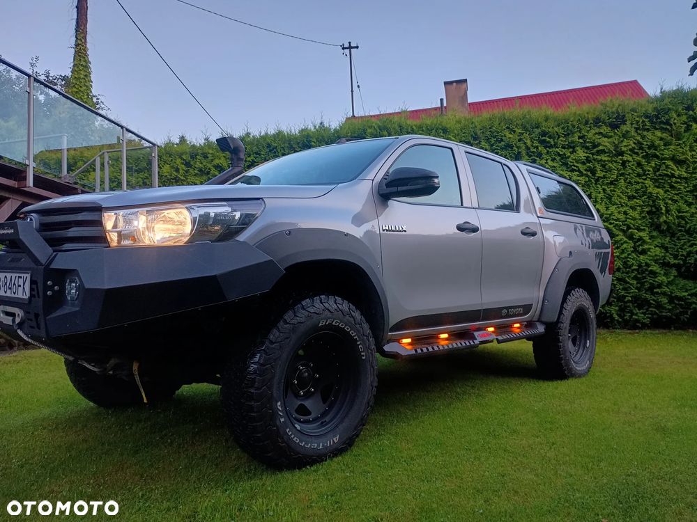 Toyota Hilux 2.4 D-4D Double Cab DLX 4x4 - 1