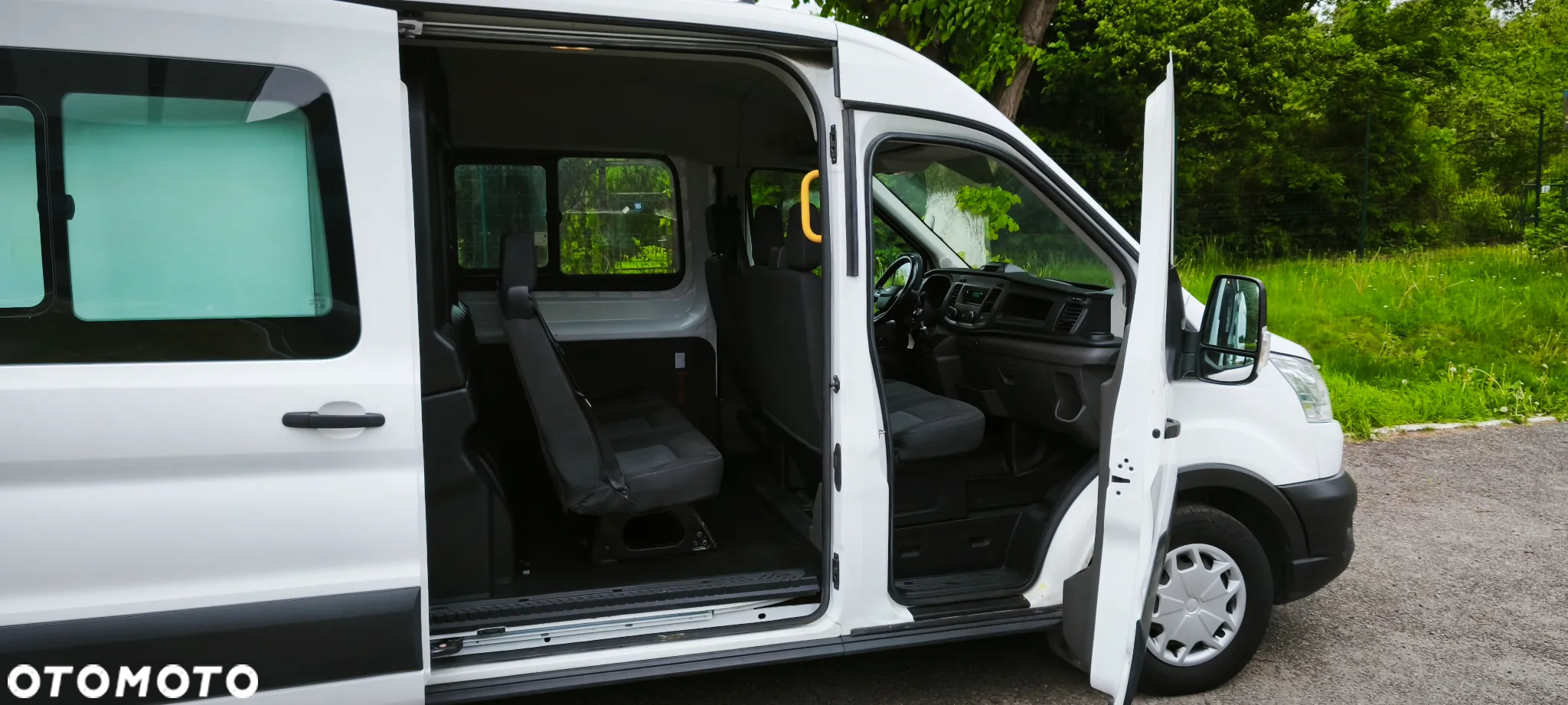 Ford Transit - 12