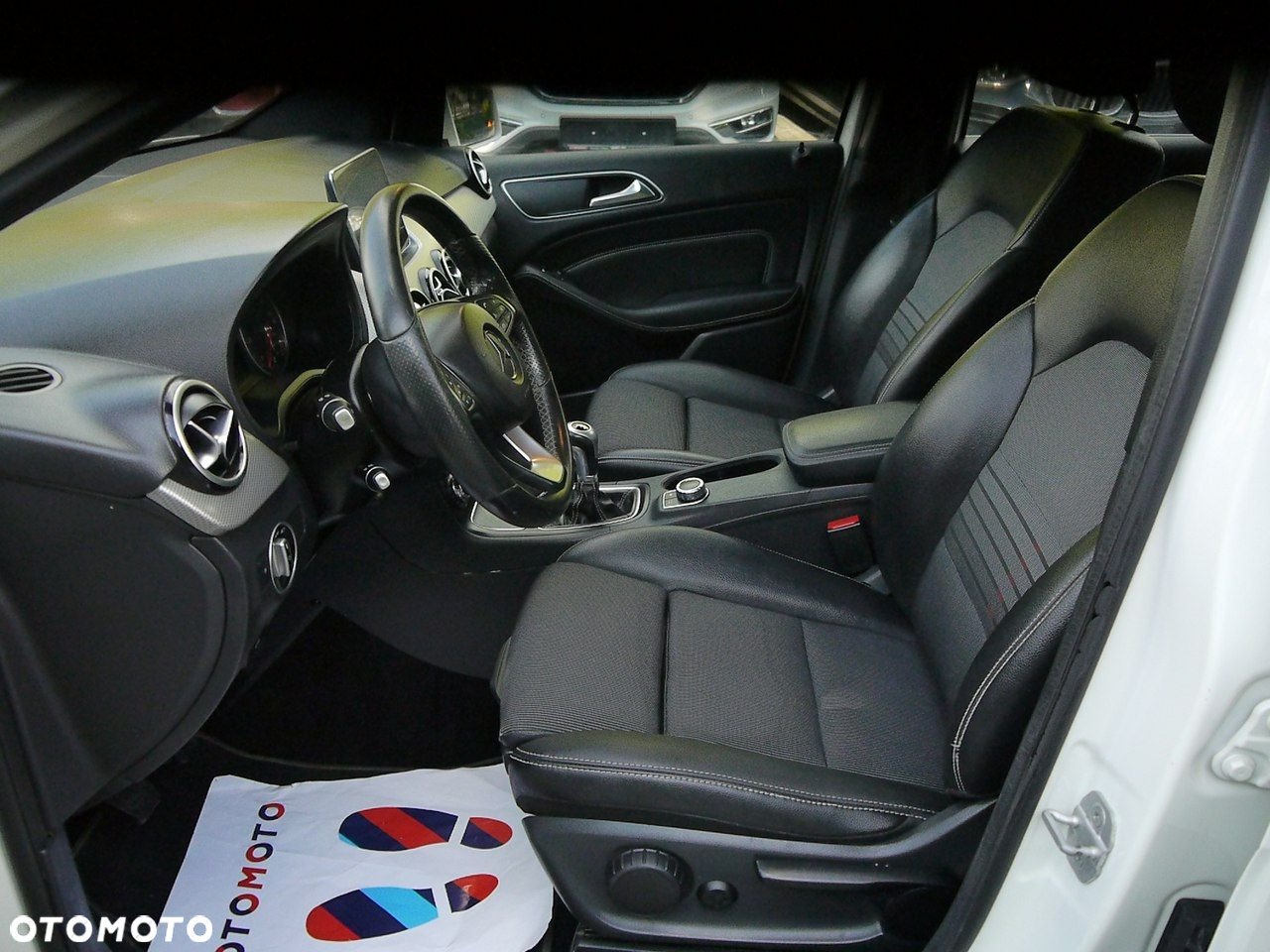 Mercedes-Benz Klasa B 200 (CDI) d Urban - 32
