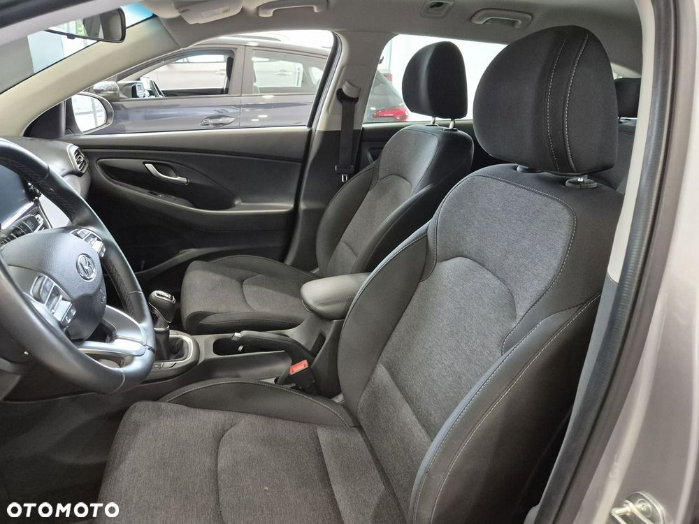Hyundai i30 1.0 T-GDI Smart - 11