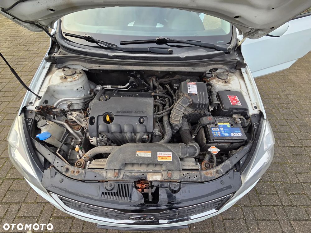 Kia ProCeed 1.4 CVVT Edition 7 - 11