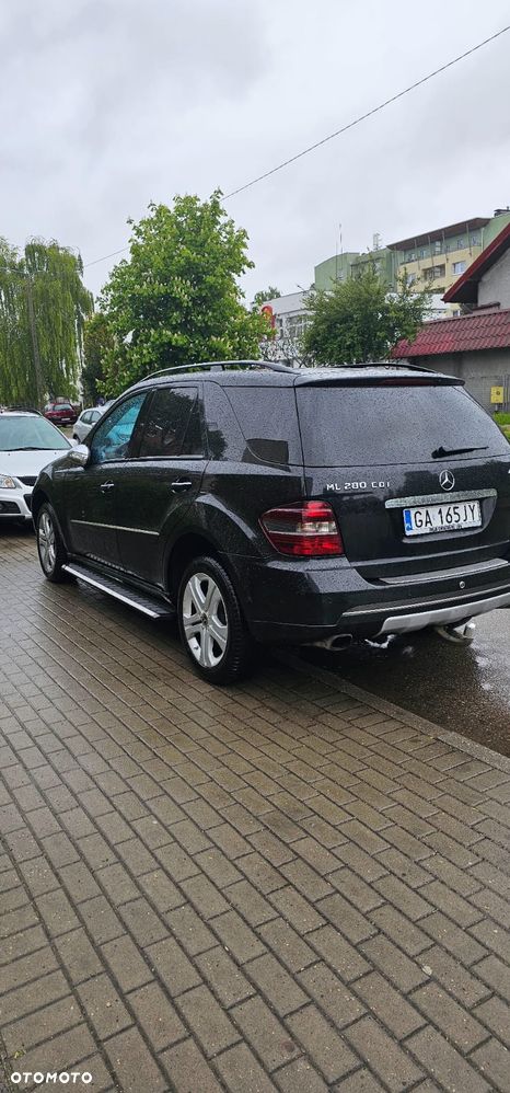 Mercedes-Benz ML - 4