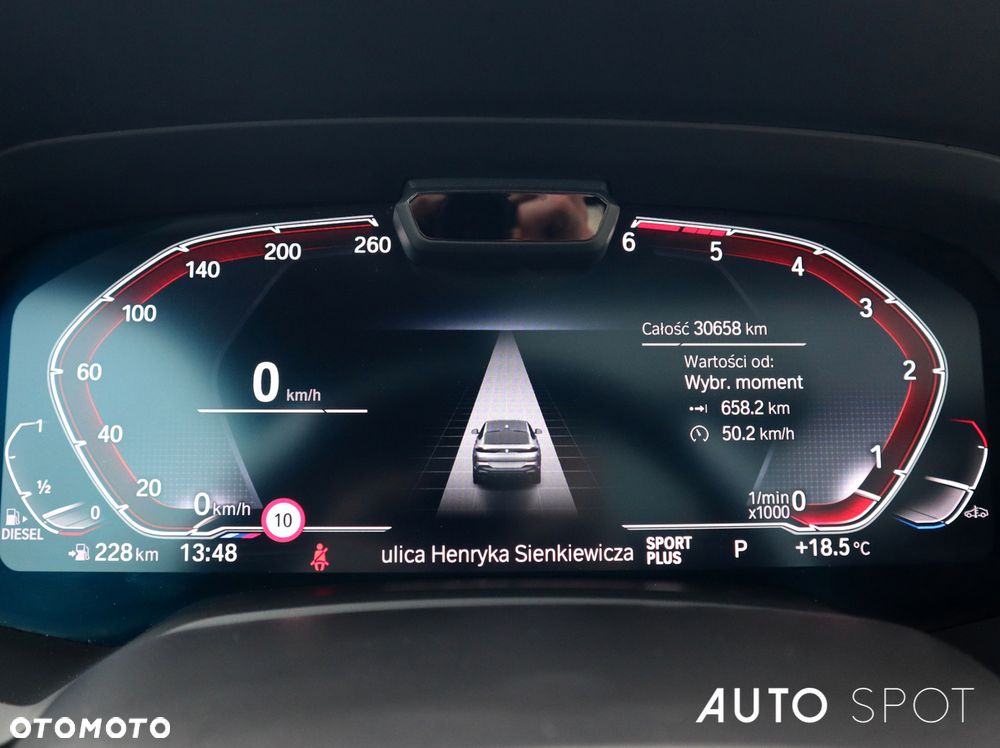 BMW X6 xDrive40d - 24