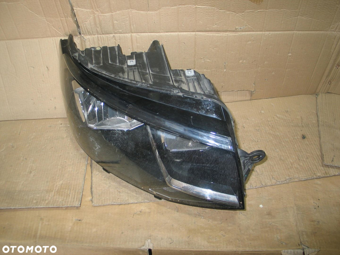 lampa przod vw T5 lift T6 7E1941016L europa - 3