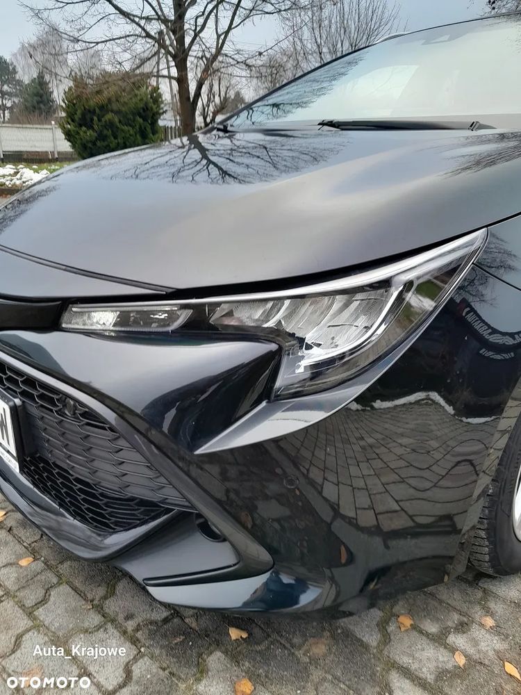 Toyota Corolla 1.8 Hybrid Comfort - 33