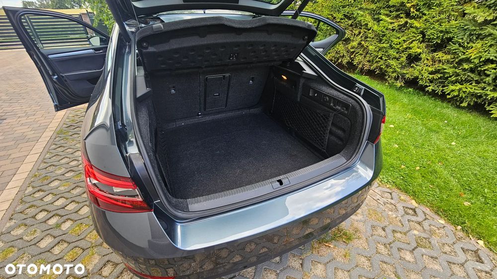 Skoda Superb 1.8 TSI Ambition DSG - 21