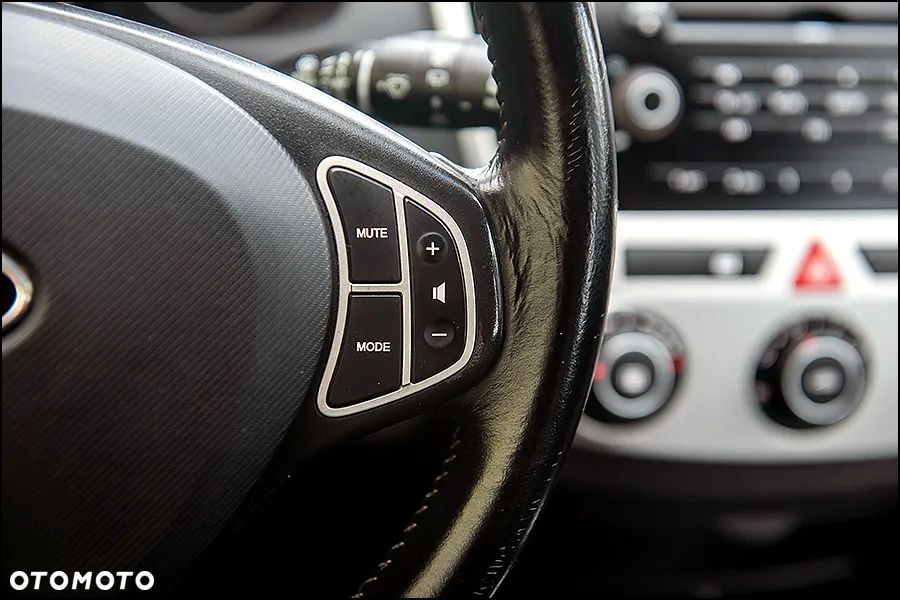 Kia Ceed 2.0 CVVT EX - 19