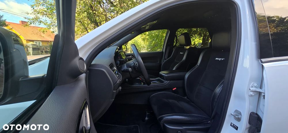 Dodge Durango 6.4 SRT - 11