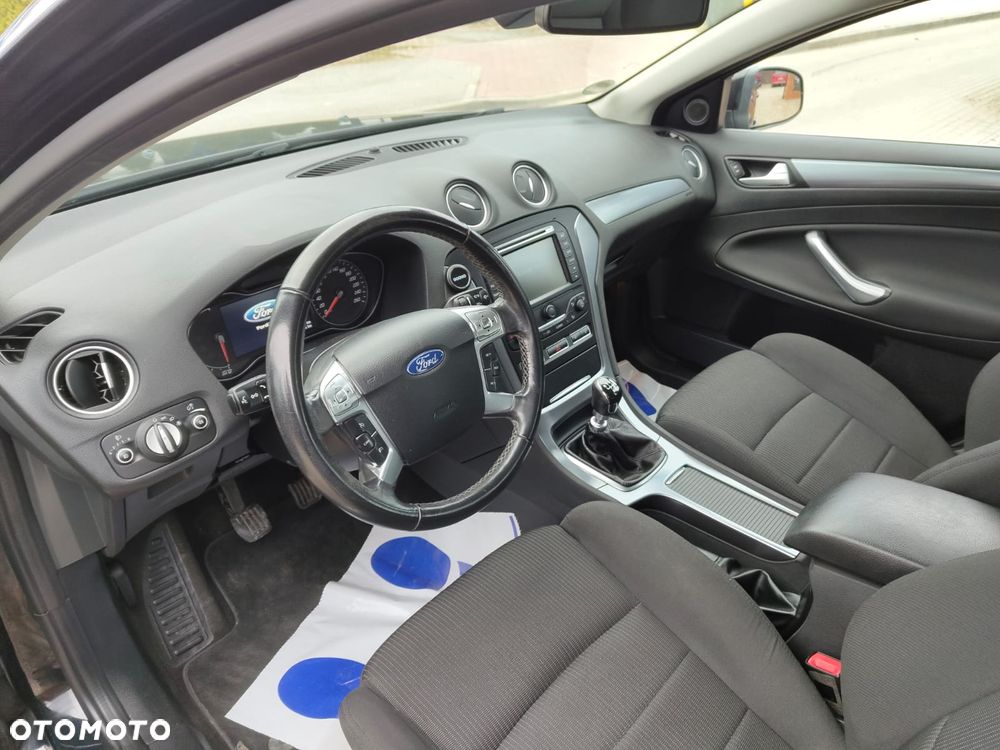 Ford Mondeo 2.0 TDCi Platinium X Plus (Titanium) - 8