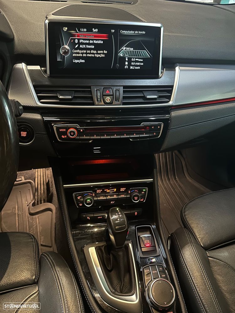 BMW 214 Active Tourer - 15