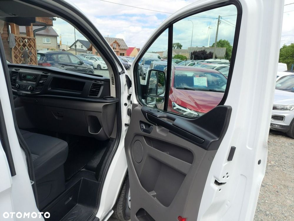 Ford Transit Custom - 27