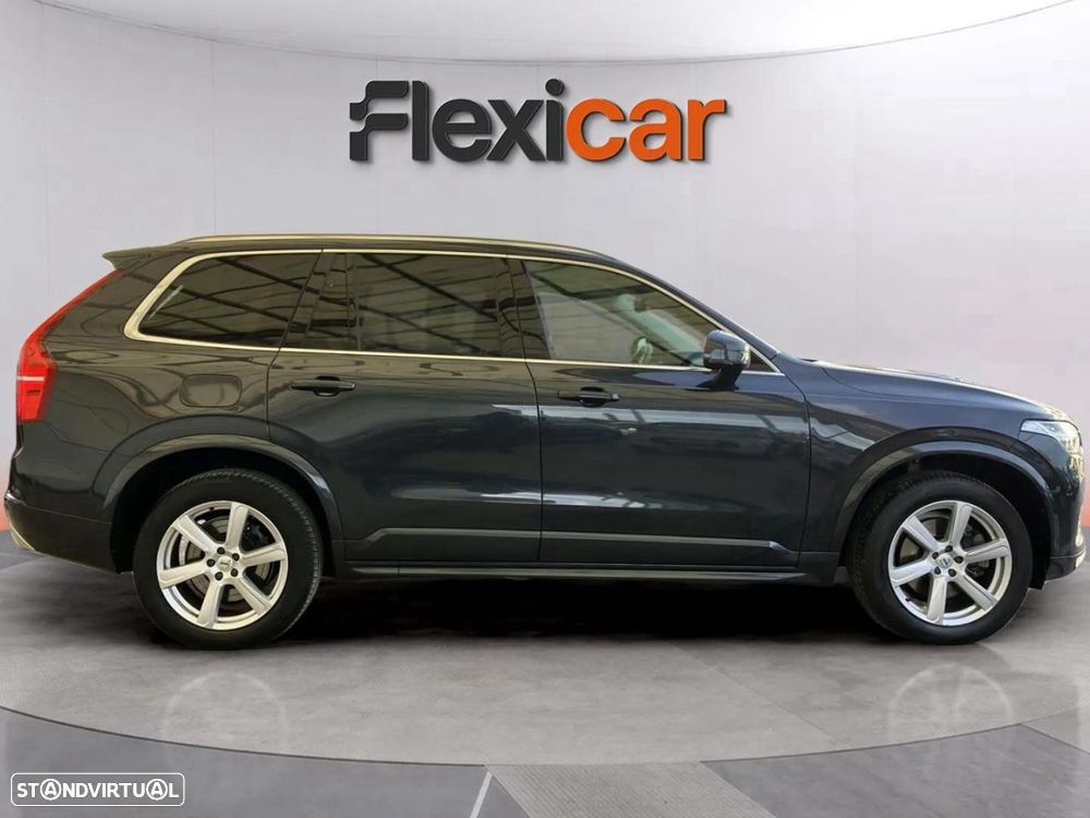 Volvo XC 90 2.0 B5 Momentum Plus AWD - 2
