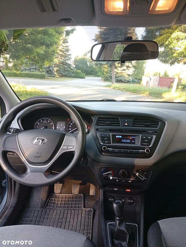 Hyundai i20 1.2 Classic - 11