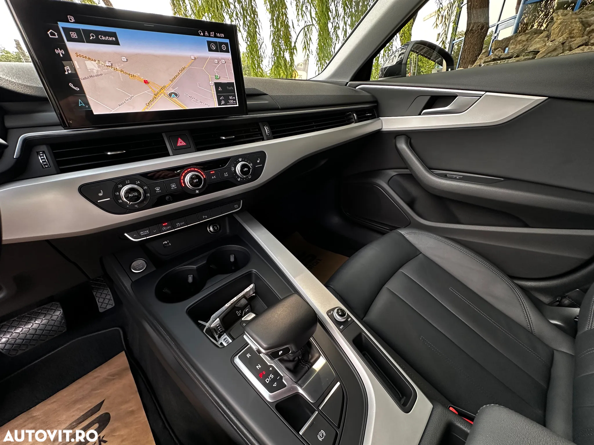 Audi A4 35 TFSI S tronic S line - 27
