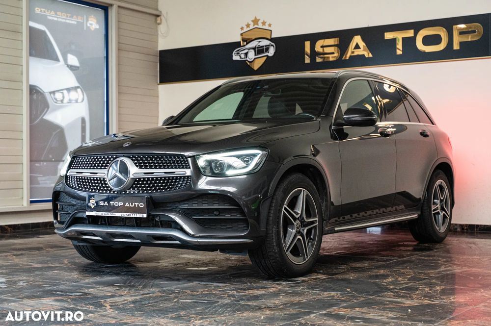 Mercedes-Benz GLC 300 4MATIC 9G-TRONIC AMG Line - 1