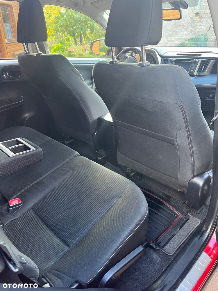 Toyota RAV4 - 7