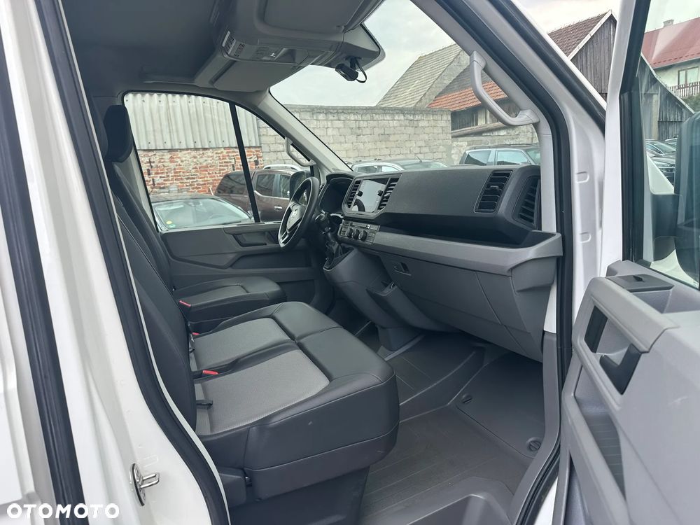 Volkswagen CRAFTER - 13