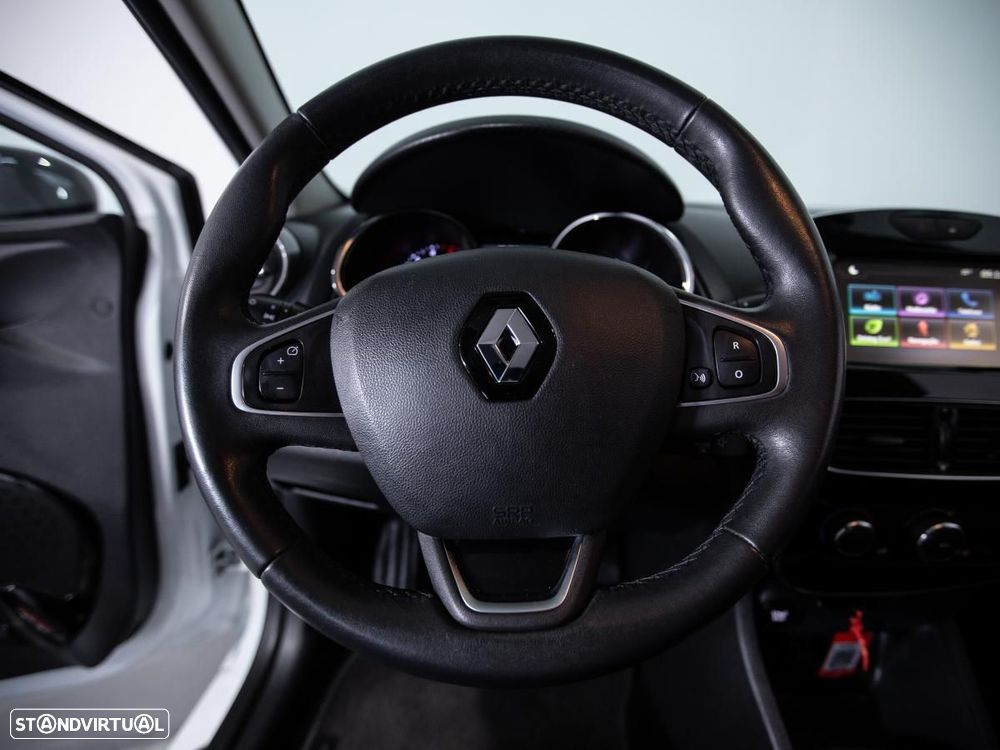 Renault Clio Sport Tourer - 14