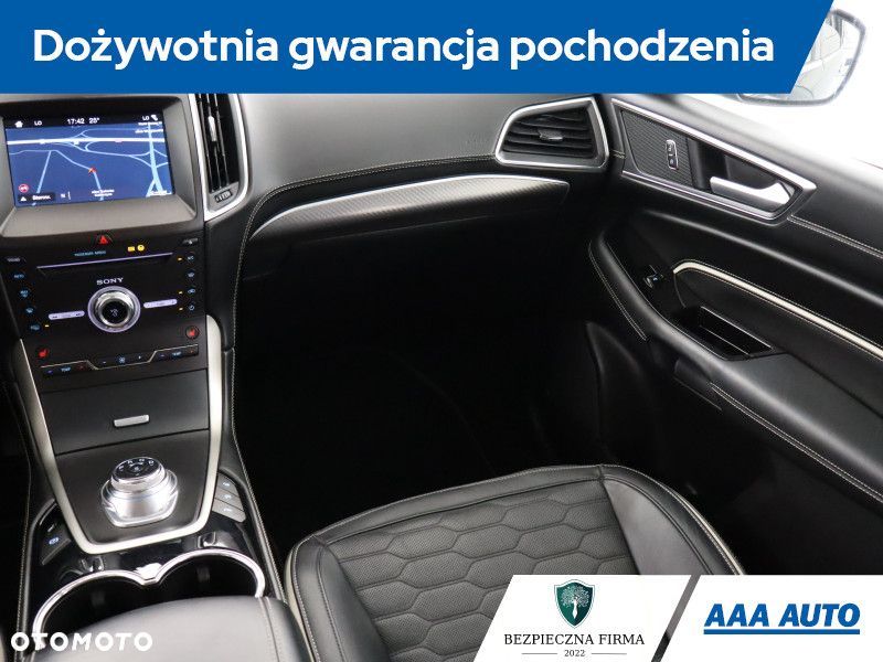 Ford S-Max - 10