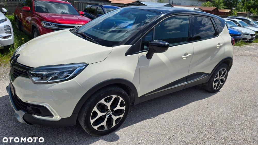 Renault Captur - 23