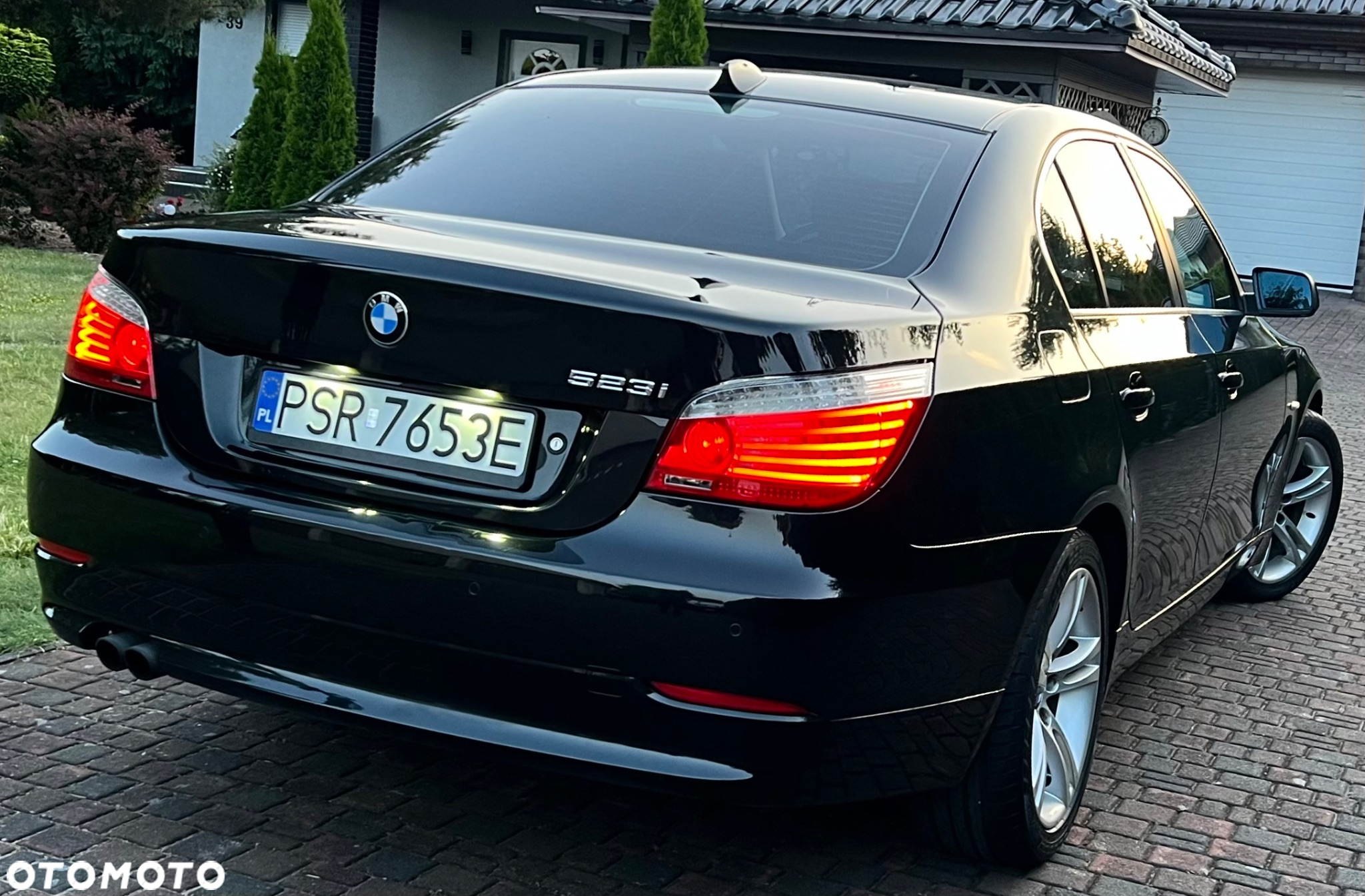 BMW Seria 5 523i Edition Lifestyle - 2