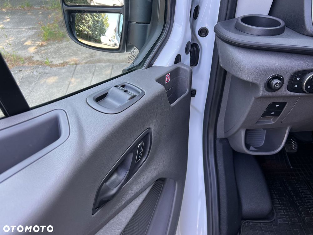 Ford Transit - 10