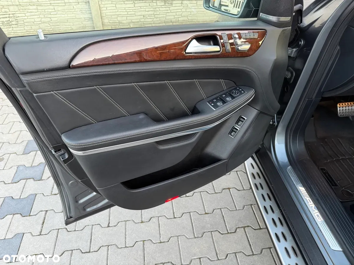 Mercedes-Benz GLS AMG 63 4-Matic - 25