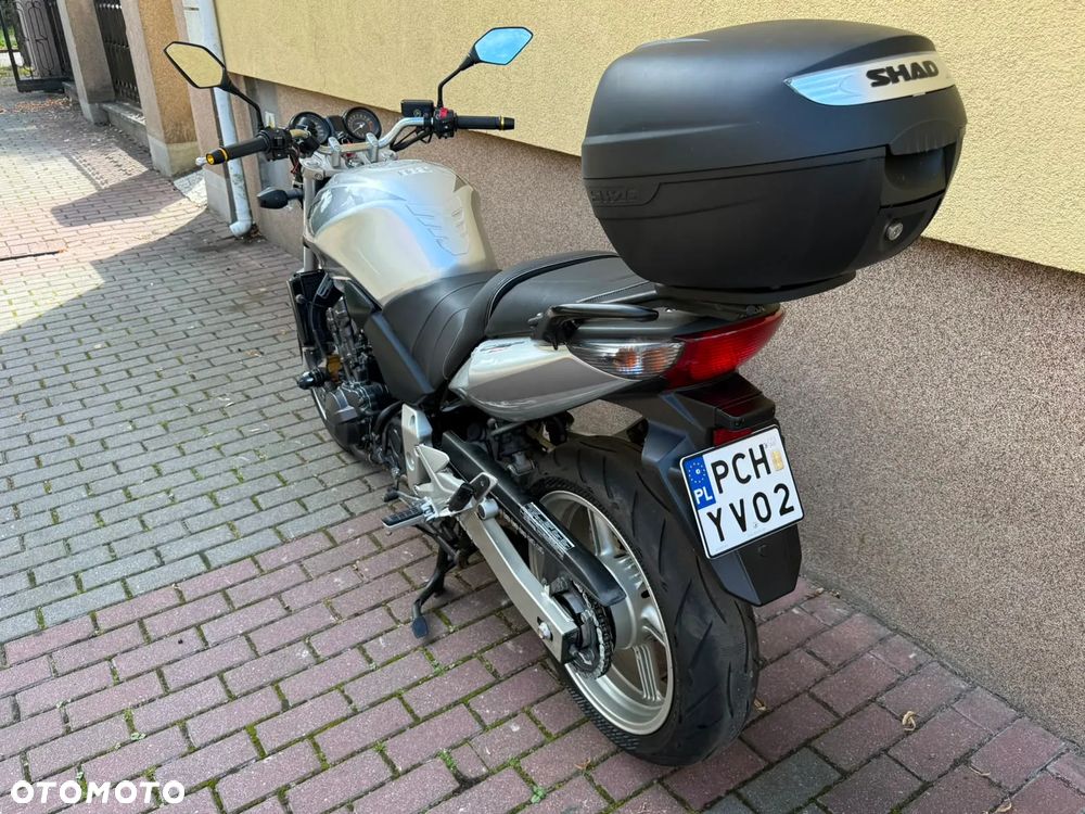 Honda CBF - 8