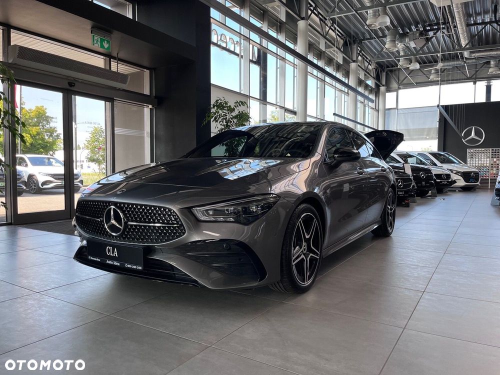 Mercedes-Benz CLA - 5