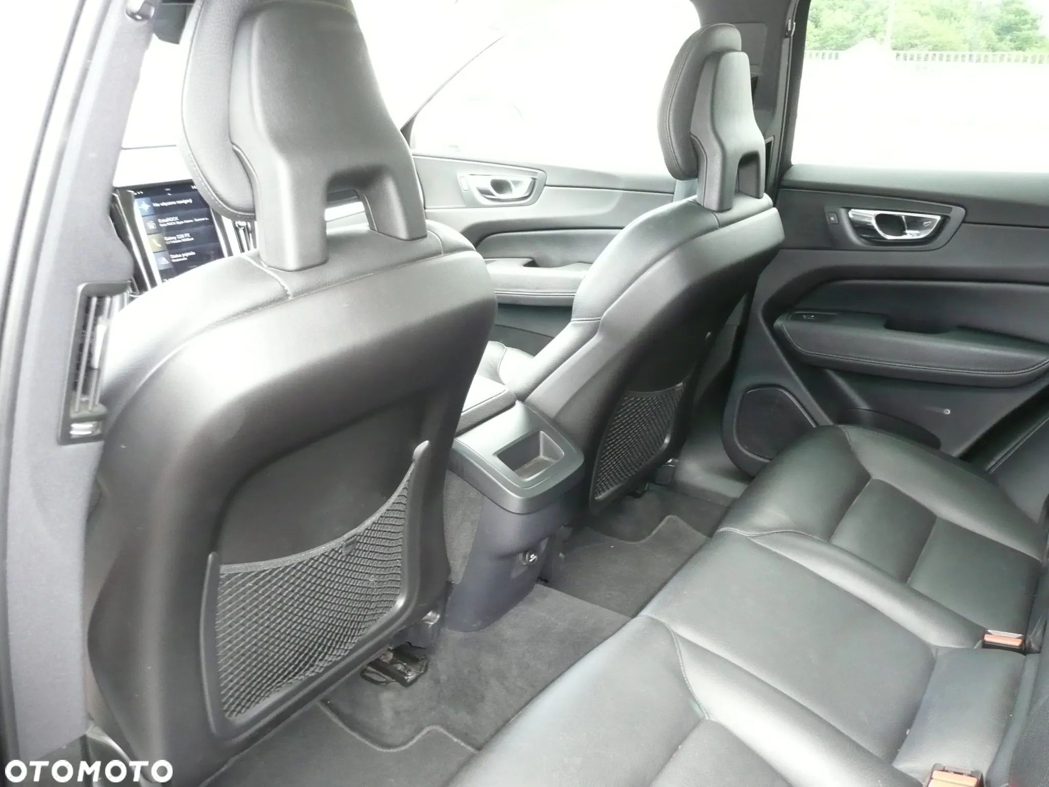 Volvo XC 60 T6 AWD Momentum - 11