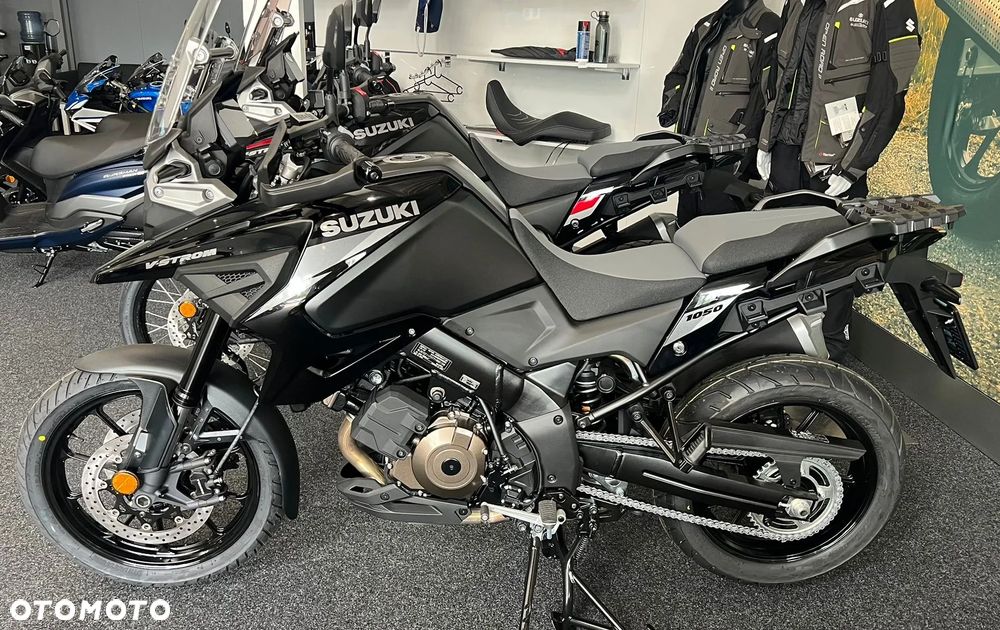 Suzuki DL - 3