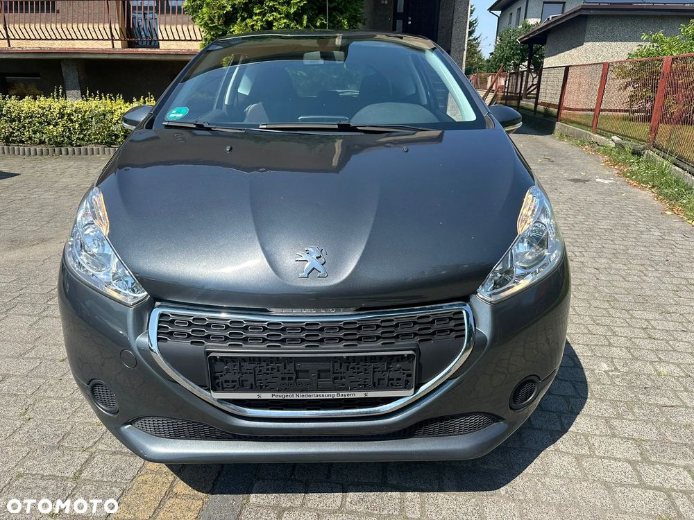 Peugeot 208 82 PureTech Style - 2