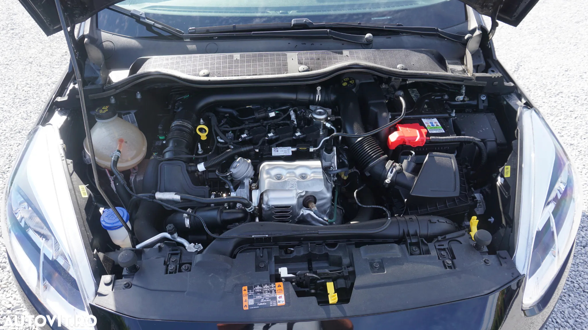 Ford Fiesta 1.0 EcoBoost Start-Stop ST-LINE - 28