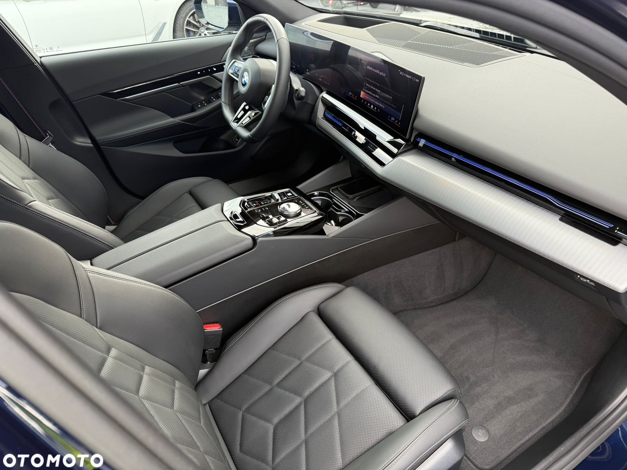 BMW Seria 5 - 33