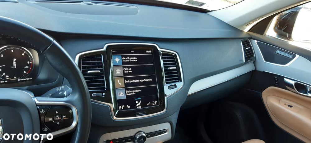 Volvo XC 90 - 29