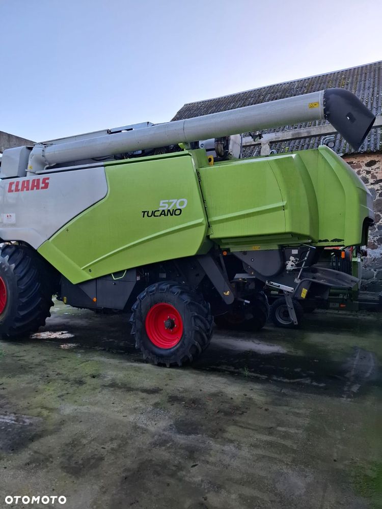 Claas TUCANO 570 - 3