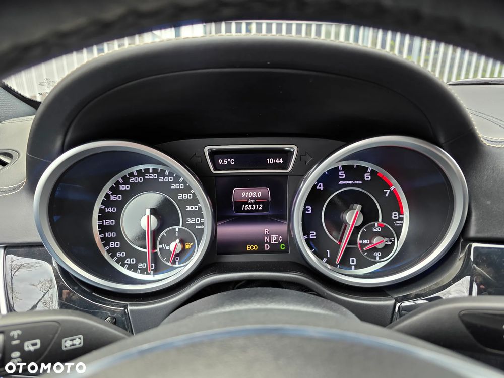 Mercedes-Benz ML 63 AMG 4-Matic - 19