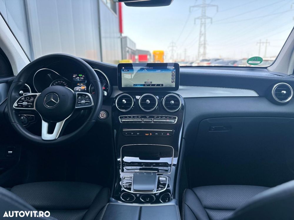 Mercedes-Benz GLC - 31