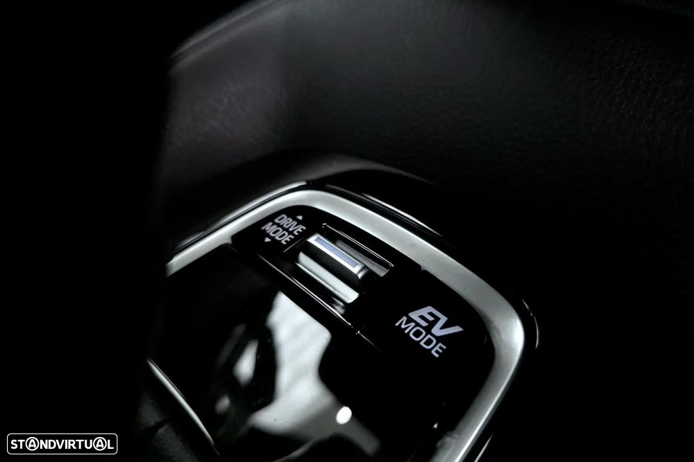 Toyota Corolla 1.8 Hybrid Comfort Plus - 26