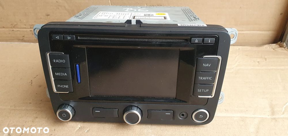 Radio radioodtwarzacz fabryczne VW Passat B6 3C0035270 - 1