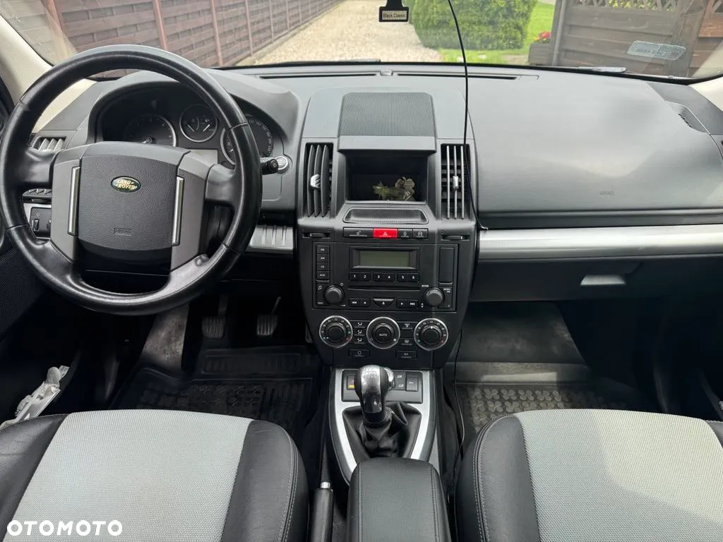 Land Rover Freelander II 2.2TD S - 12
