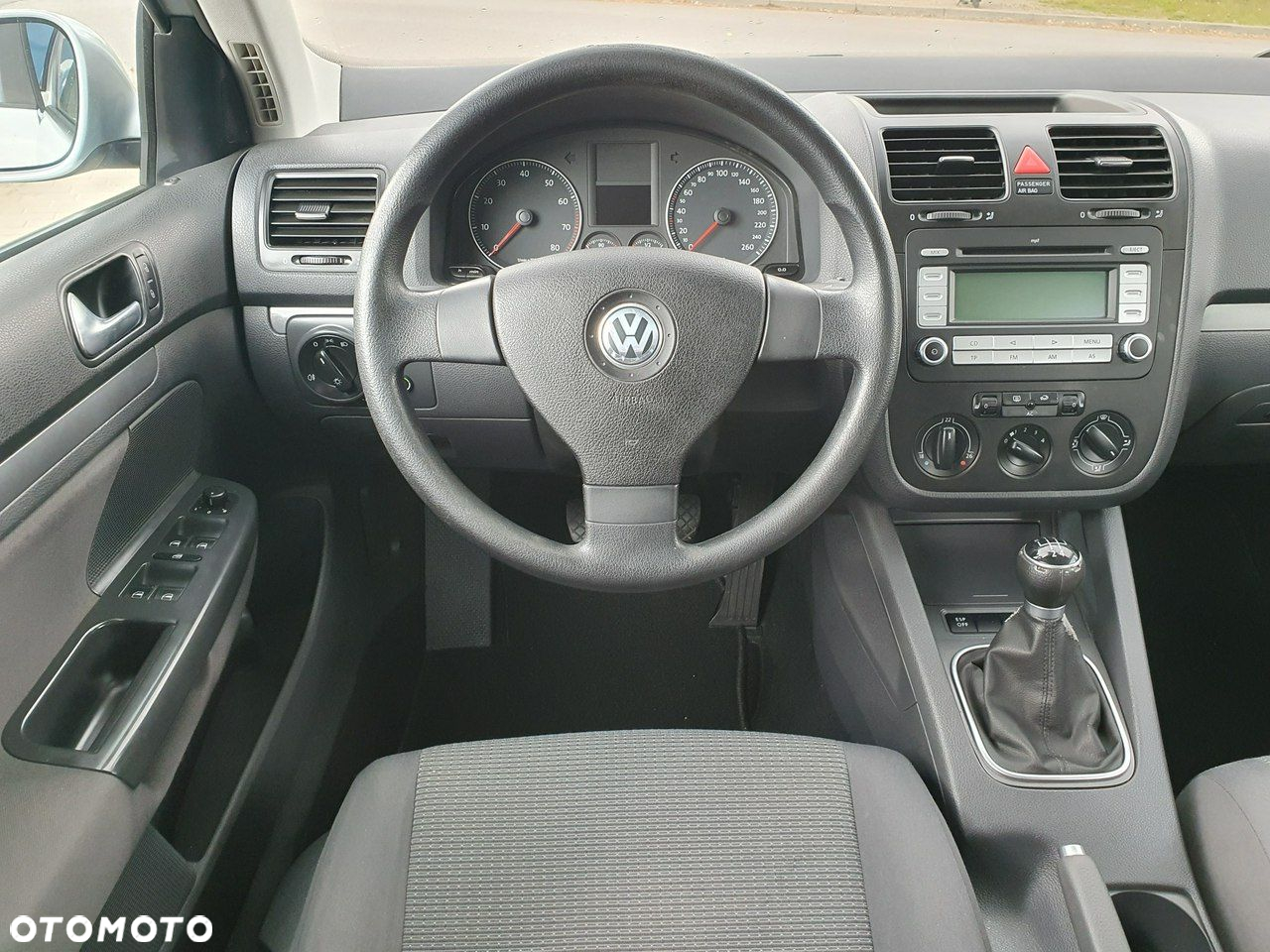 Volkswagen Golf - 12
