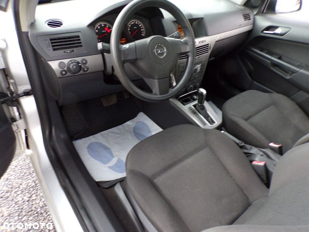 Opel Astra - 22