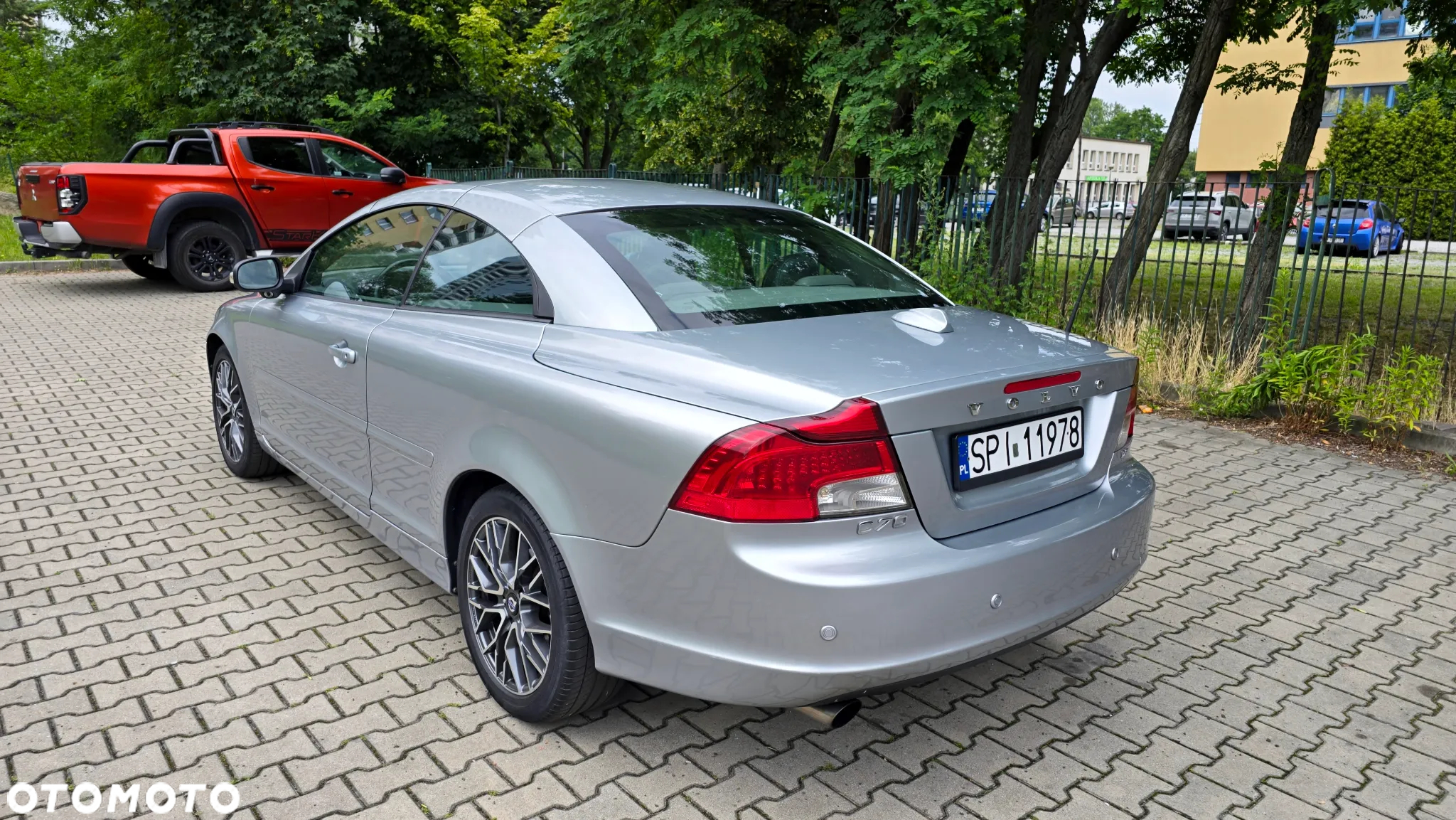 Volvo C70 2.4D5 Summum - 9