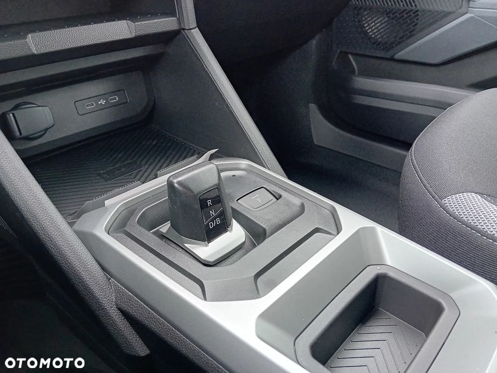 Dacia Duster 1.8 Full Hybrid 155 Journey MMT - 23