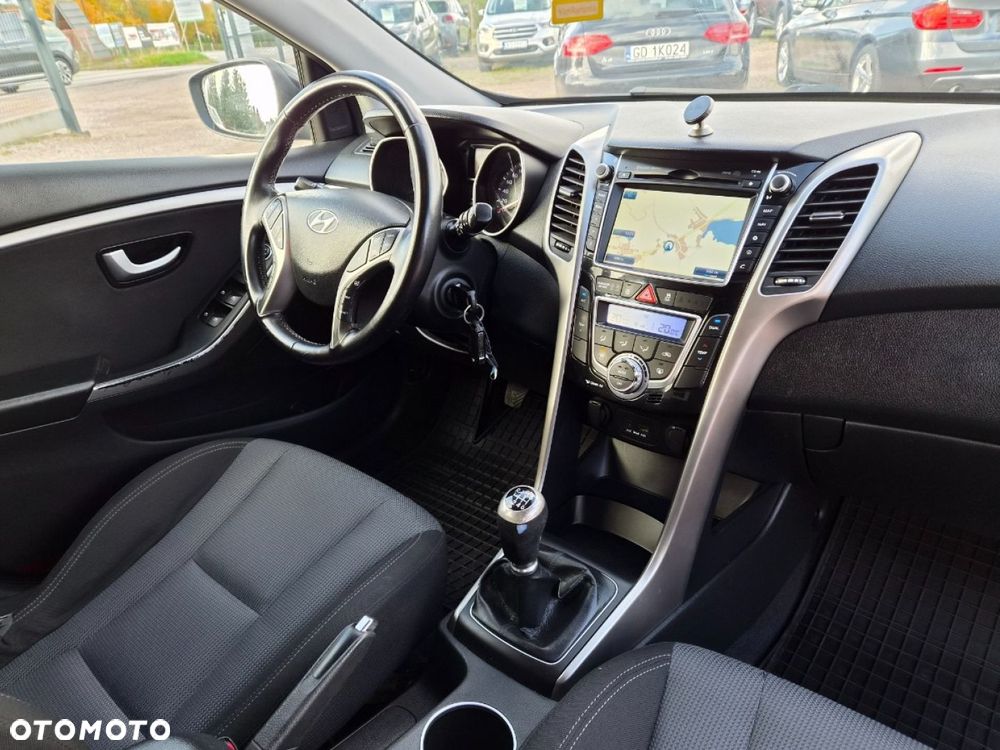 Hyundai i30 1.6 CRDi Premium - 20
