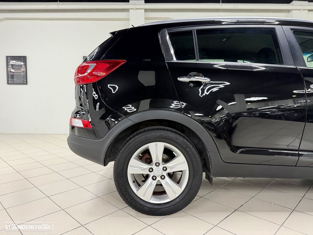 Kia Sportage 1.7 CRDi ISG LX - 5